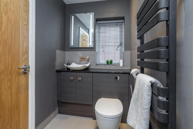 Ensuite