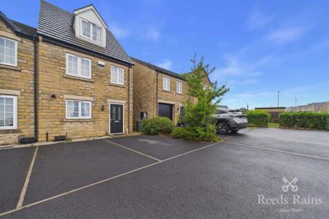 Farriers Way, Lindley, Huddersfield, West Yorkshire, HD3