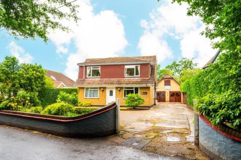 Fenns Lane, West End, Woking, GU24