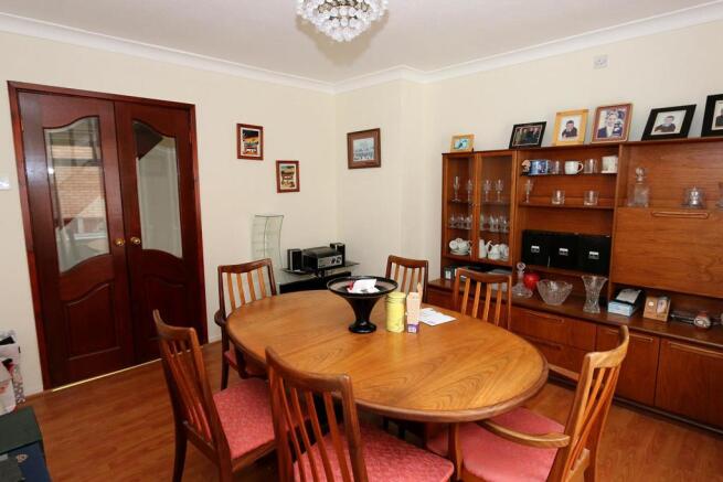 009 Dining Room.JPG