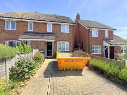 20, Morris Gardens, Bedford MK45 2RU