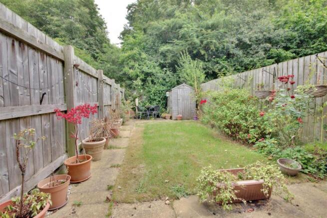 2 bed Semi-Detached for sale Image 9