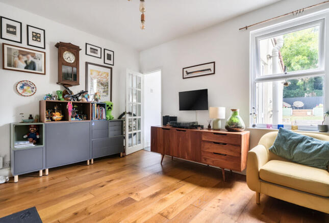 1335909-6-68a5fbc...