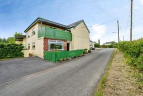 Tycroes, C2222 From, Maesybont, Llanelli SA14 7HD