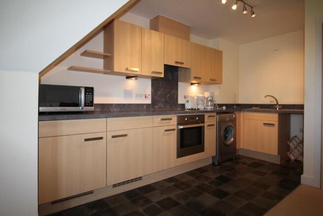 Kitchen (open plan to lounge)