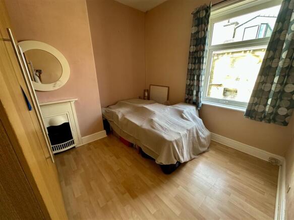 2 bed Terraced for sale Image 9