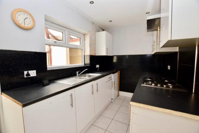 2 bed Terraced for sale Image 5