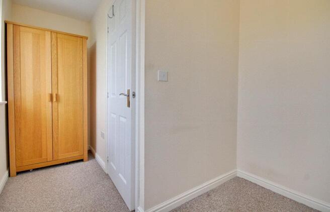 3 bed House to rent Image 11