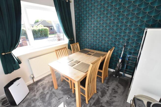 Bedroom 3 / Dining Room
