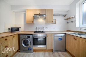 Flat 11, 35 Beech Court, Grove Road, Sutton SM1 2AG
