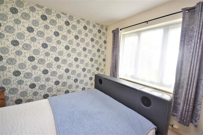 Bed 1