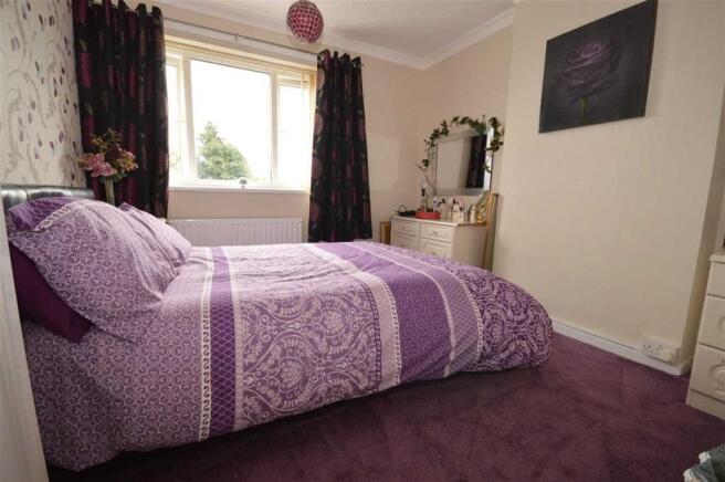 BEDROOM (2)
