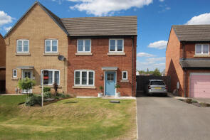 11, Conker Grove, Louth LN11 7BY