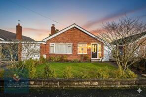 10, Peel Crescent, Ashton Hayes, Chester CH3 8DB