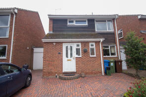 3, Clevedon Court, Farnborough GU14 7EJ