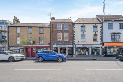 Howells Place, Monmouth