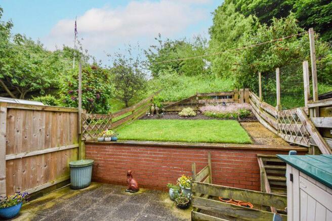 3 bed Terraced for sale Image 11