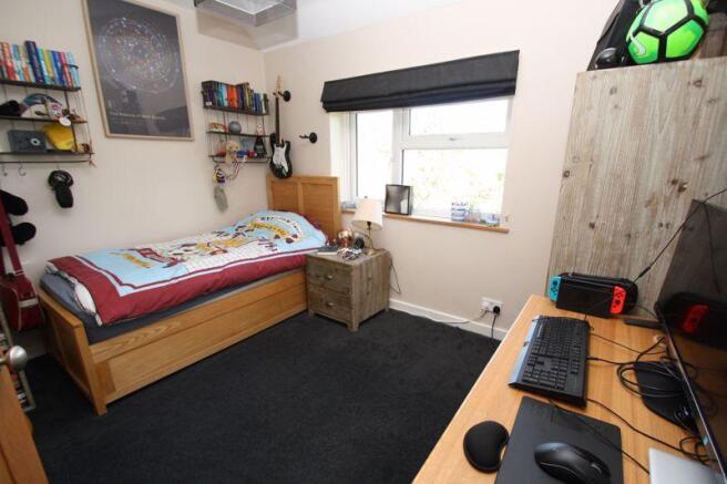 Photo 5