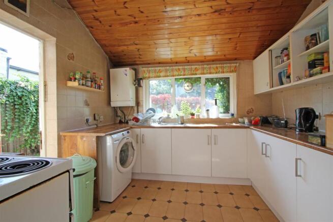 57 Kenlor Road kitchen.jpg
