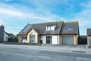 2 Schoolview, Strathkalnas Park, Inverurie AB51 7JY