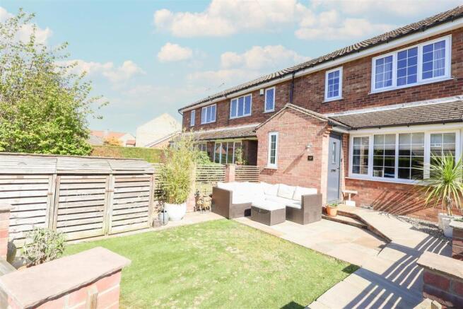 3 bed House for sale Image 5
