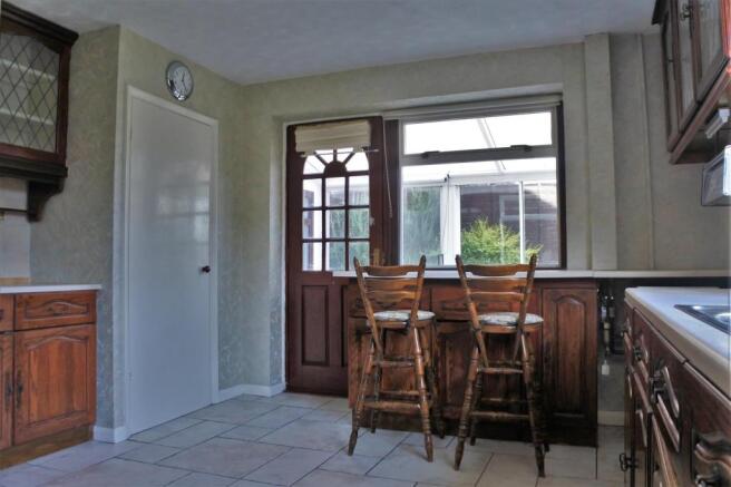 BREAKFAST KITCHEN