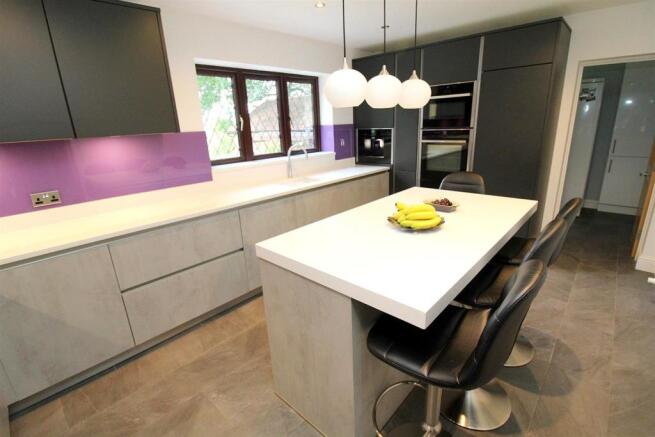kitchen 3.JPG