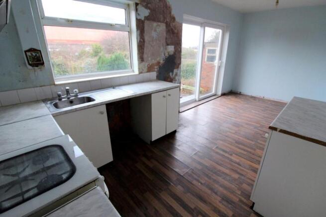 KITCHEN 2