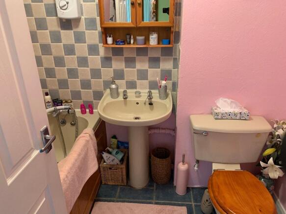 Photo 9