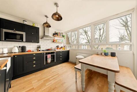 Andrews Walk, Walworth