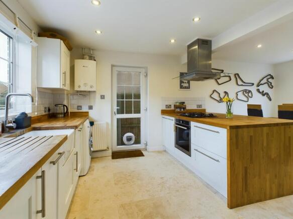 Kitchen/Dining Room