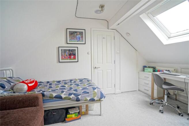 4 bed Semi-Detached for sale Image 8