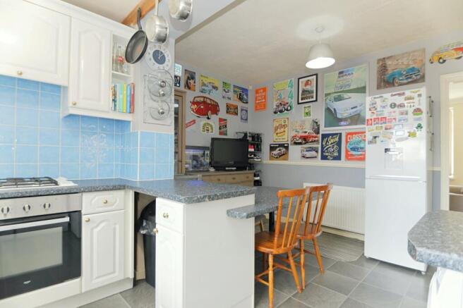 2 bed Semi-Detached for sale Image 5