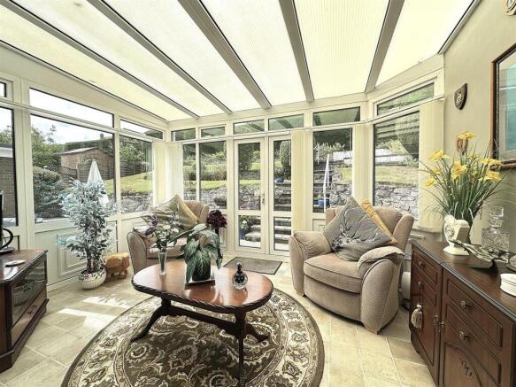 3 bed Detached for sale Image 5