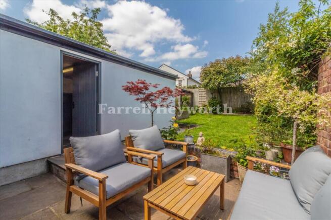 Patio image 3