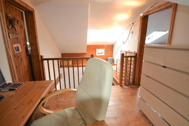 Landing/Study Area