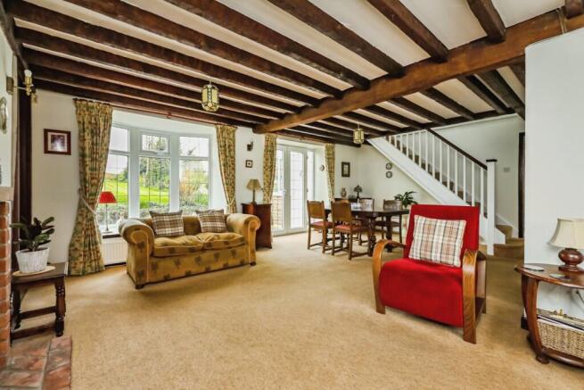 4 bed Link Detached House for sale Image 5