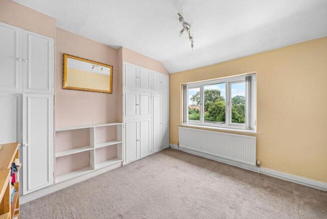 3 bed Semi-Detached for sale Image 8