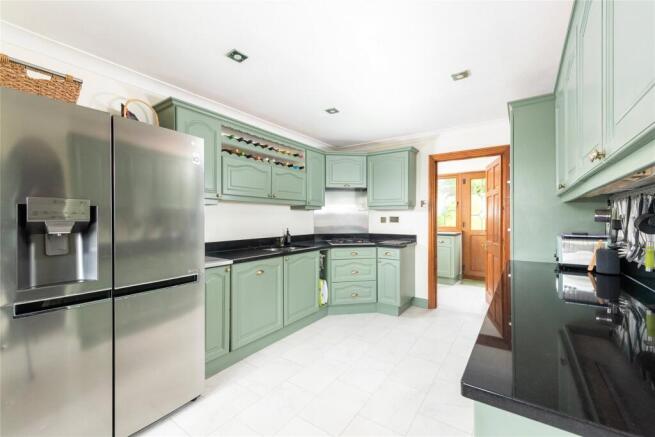 Kitchen/Breakfast Rm