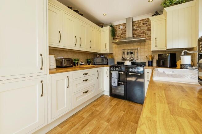 Breakfast/Kitchen
