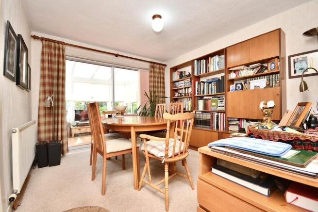 21 Solway Place, Troon, KA10 7EJ photo 4
