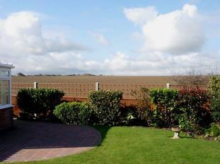Garden & View