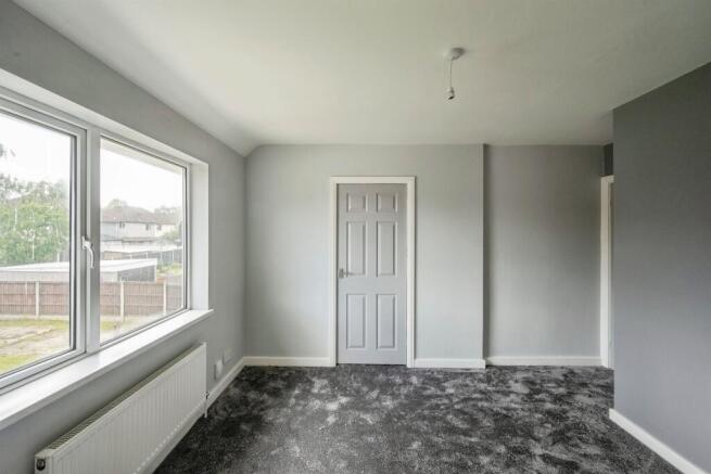 3 bed Semi-Detached for sale Image 12