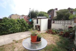 21, Fernhurst Road, Southsea PO4 8AA