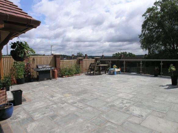 FRONT TERRACE