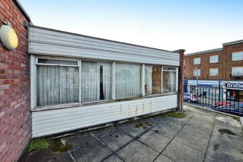 High Street, Stanford Le Hope, SS17