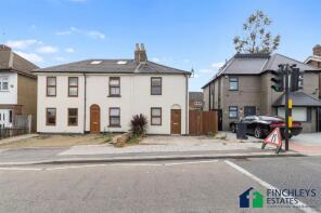 157, Tomswood Hill, Ilford IG6 2HR
