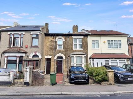 17B Oliver Road, London, E10 5JY