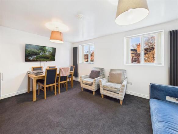 Communal Lounge/Dining Room
