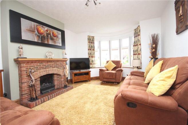 02 Living Room
